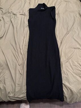 Sleeveless Mock Neck Maxi Dress in Black